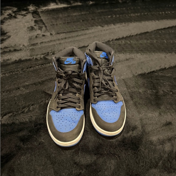 Jordan Black and Blue Suede 1s - Picture 6 of 9